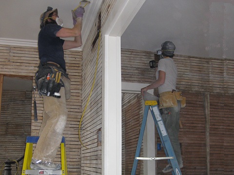 Female electricians in VT.